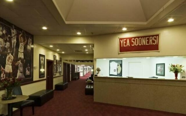 Sooner Legends Inn and Suites