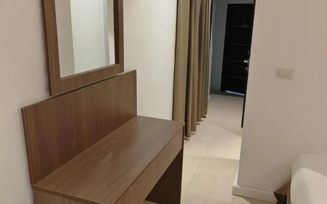 New Metropole Hotel