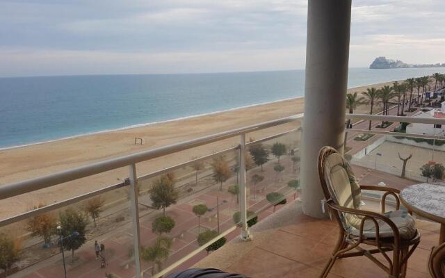 1ª LINEA DE PLAYA PEÑISCOLA