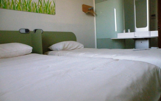 ibis budget Montauban Les Chaumes