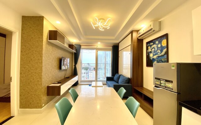 Diamond Sea Apartment