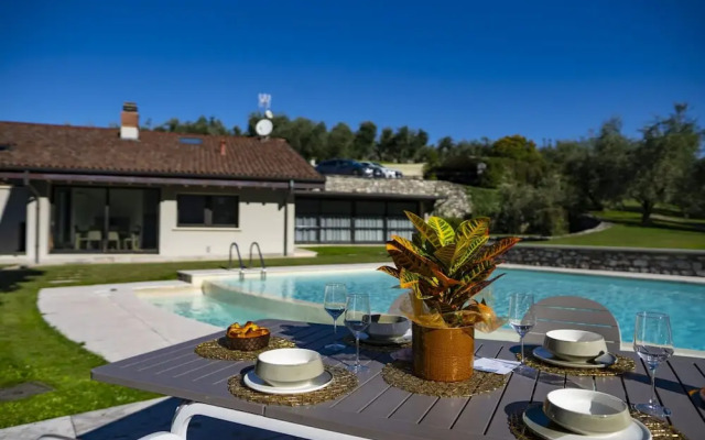 Villa Anna Lake View