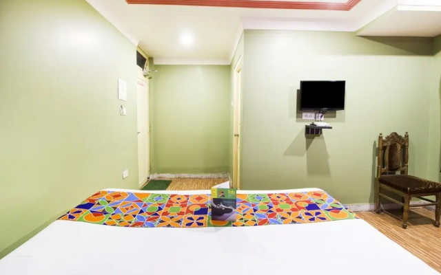 Goroomgo Mundrika Deluxe Patna