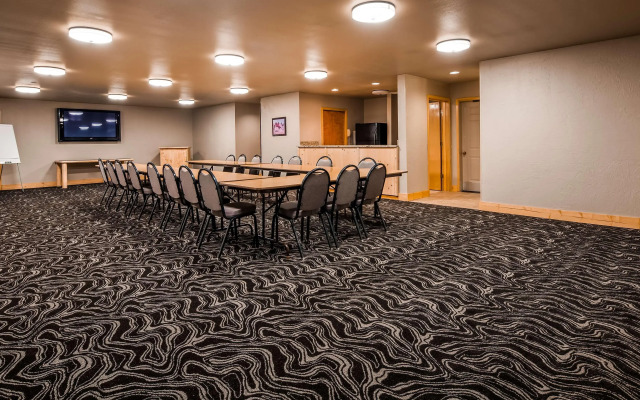 Best Western Ponderosa Lodge