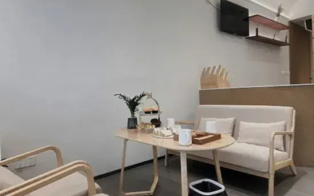 Manshe Hotel