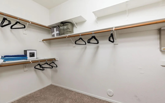 Scottsdale Oasis- Pool - Game Room - Putting Green