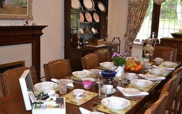 Woods End Bed  Breakfast