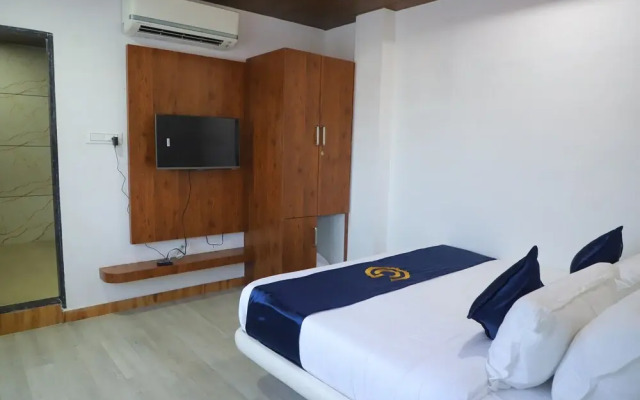 Cosmos Resort Maliblu