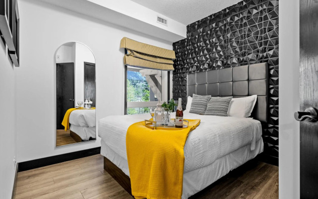 Instant Suites - Luxury 2 BR Suite in Canmore | Banff