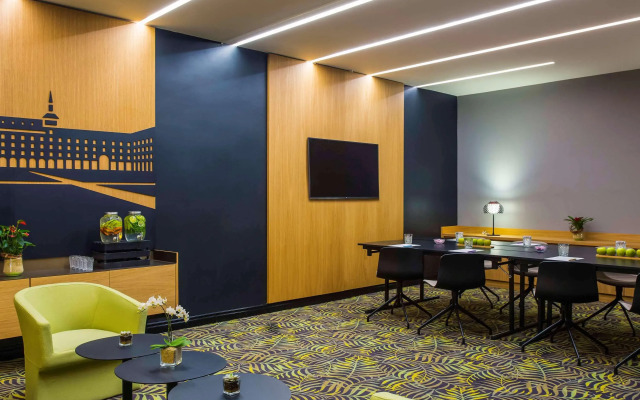 Motel One Madrid-Plaza de España