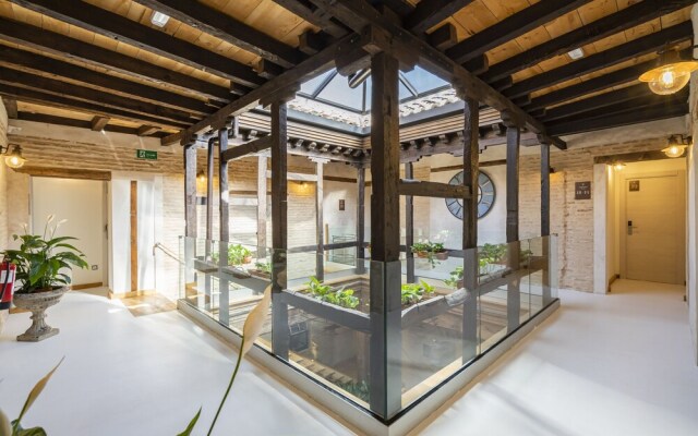 Dobo | Hostal Azacanes