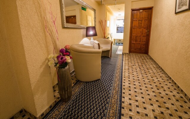 Hotel Ideal