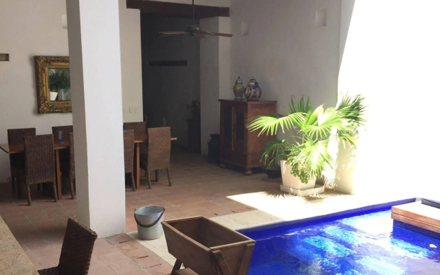 La Casa del Agua Concept Hotel