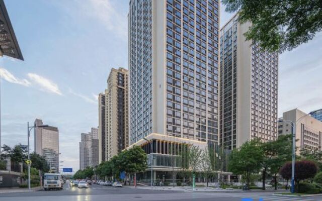 Zhihui Hotel (Datang Everbright City)