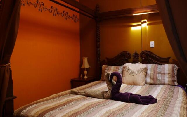 Atlantis Backpackers & Motels