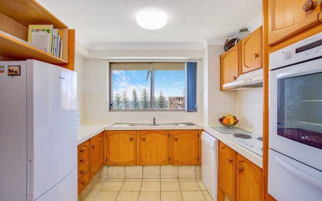 Gemini Court Holiday Apartments