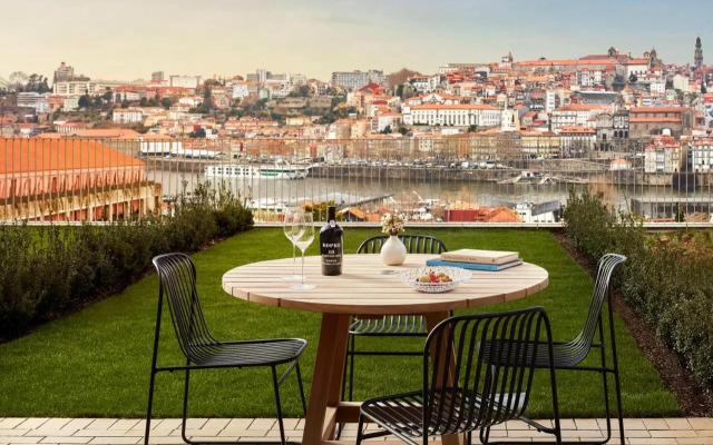 Tivoli Kopke Porto Gaia Hotel