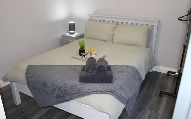 Remarkable 1-bed Villa in Coleraine
