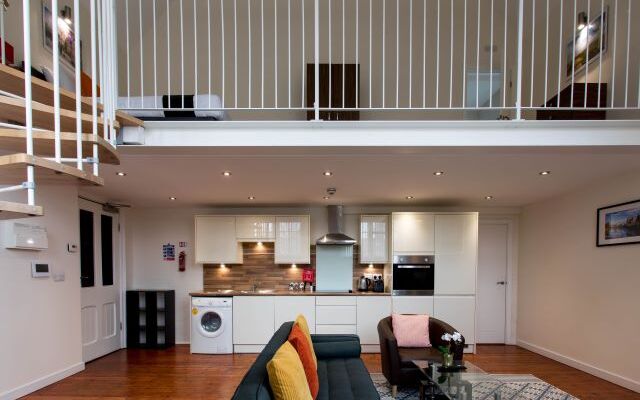Charter House School Serviced Apartments - Hull Serviced Apartments HSA