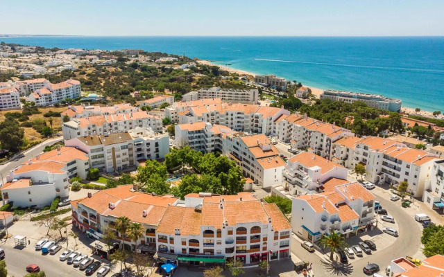 Central Town 2-Bedroom Apartment Albufeira