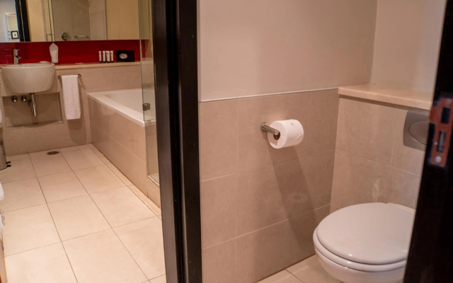 Raphael Penthouse Suites