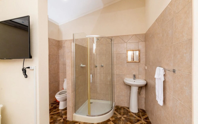 Mariner Suites