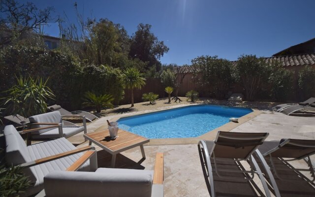 Cozy Holiday Home in Cogolin With Heated Pool