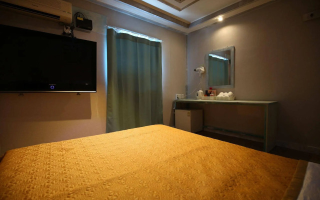 Geogi Motel