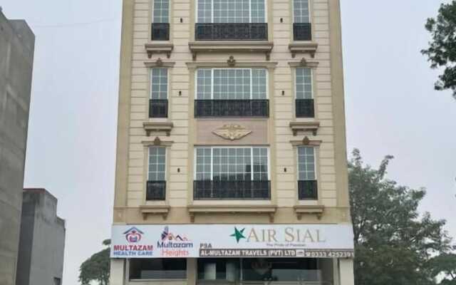 Multazam Heights