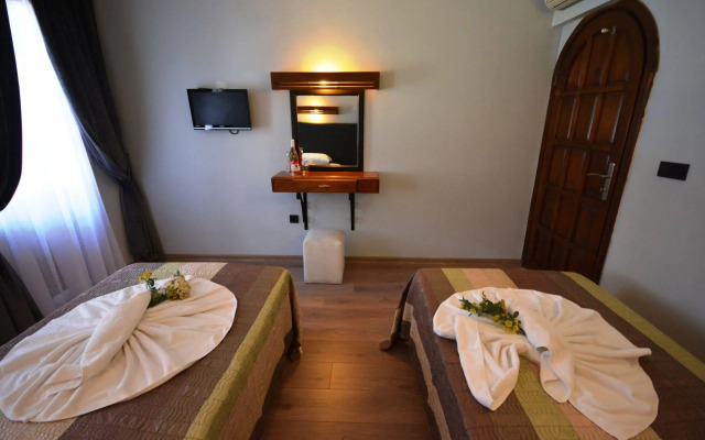 Hisar Holiday Club