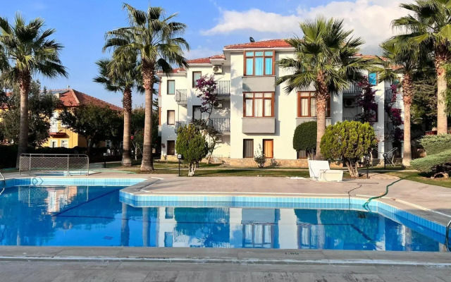 Carrington Suites Hotel