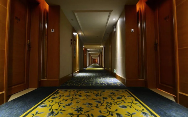 Nanhai Jiayi International Hotel