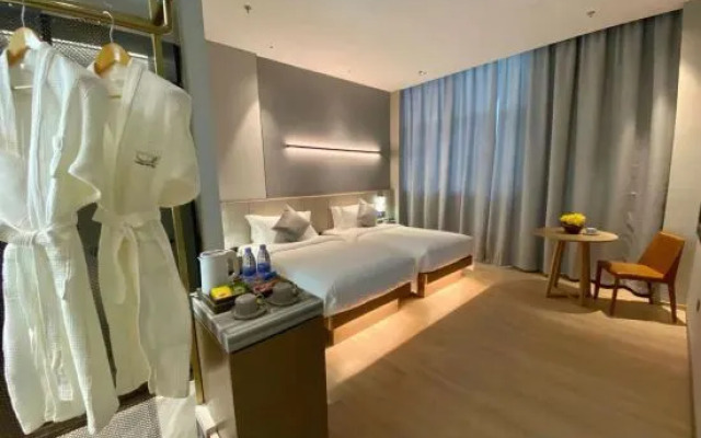 Laurel Hotel Baoan International Convention and Exhibition Center Store