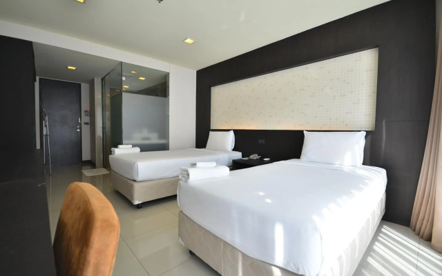 The Heritage Srinakarin Hotel (SHA Extra Plus)