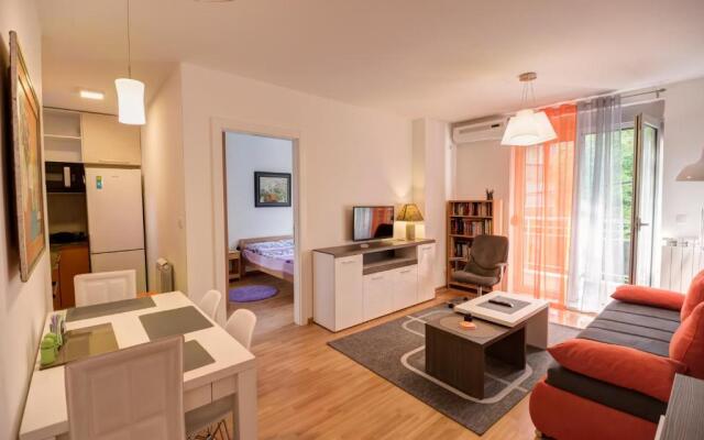 Sekula's City Center Apartment