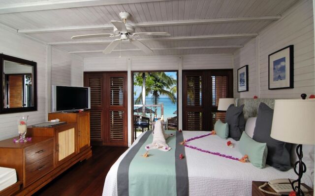Tamarind Beach Hotel & Yacht Club