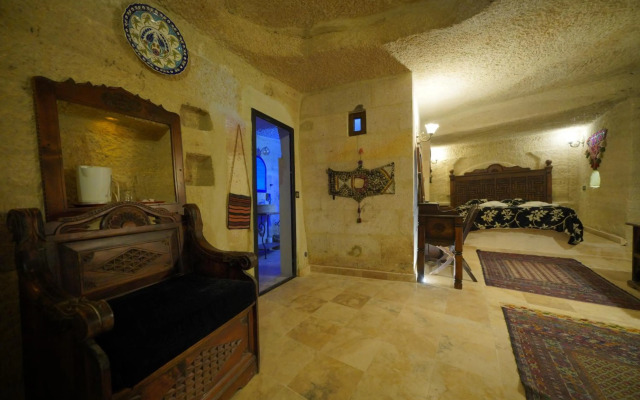 Travel Inn Cave Hotel