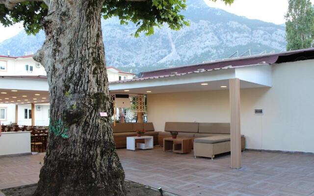 Hotel Gold Stone