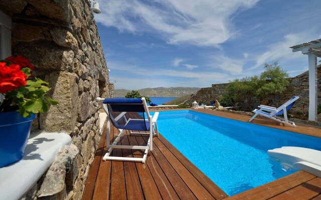 Villa Akoya I by The Pearls Collection