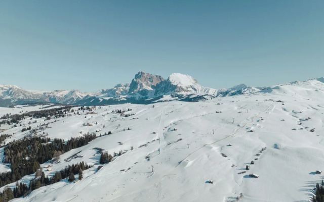 Mirabell Alpine Garden Resort