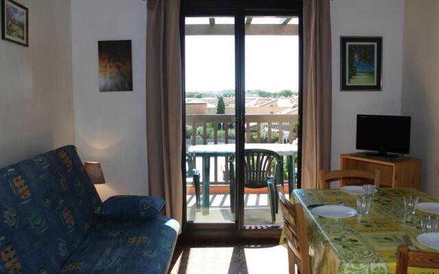 Appartement Gruissan, 2 pièces, 6 personnes - FR-1-229-57