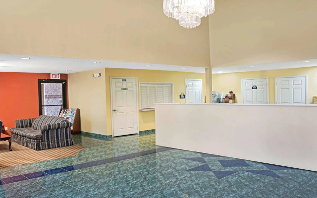 Days Inn by Wyndham El Campo TX