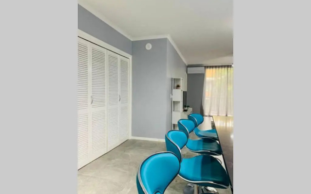 Southbank Modern Luxe Apartment