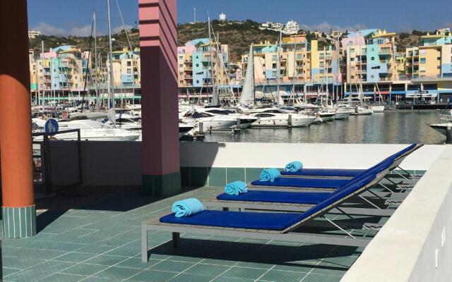 Villa AcquaMarina - 5 bedroom, water front villa