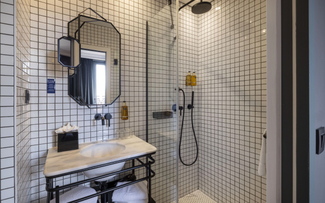 COQ Hotel Paris