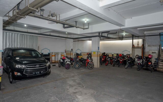 Urbanview Hotel Artama Simpang Lima by RedDoorz