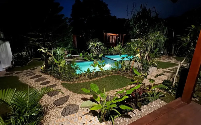 Puri Sari Villas Restaurant and Bar