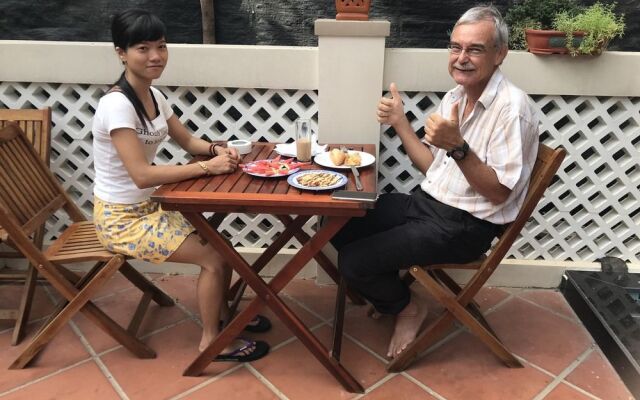 HT Riverside Homestay