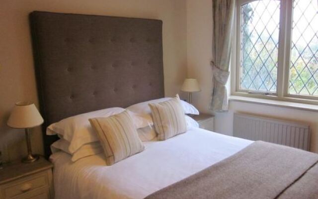 The Tytherleigh Arms