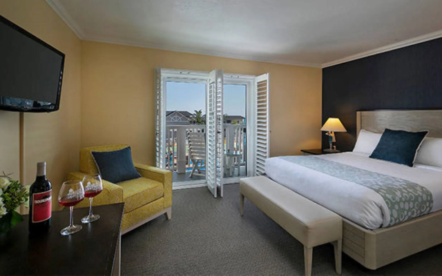 Pismo Lighthouse Suites